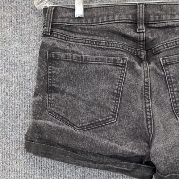 Old Navy Womens Jean Shorts Black Size 8 Cotton Blend Pockets - Picture 8 of 11